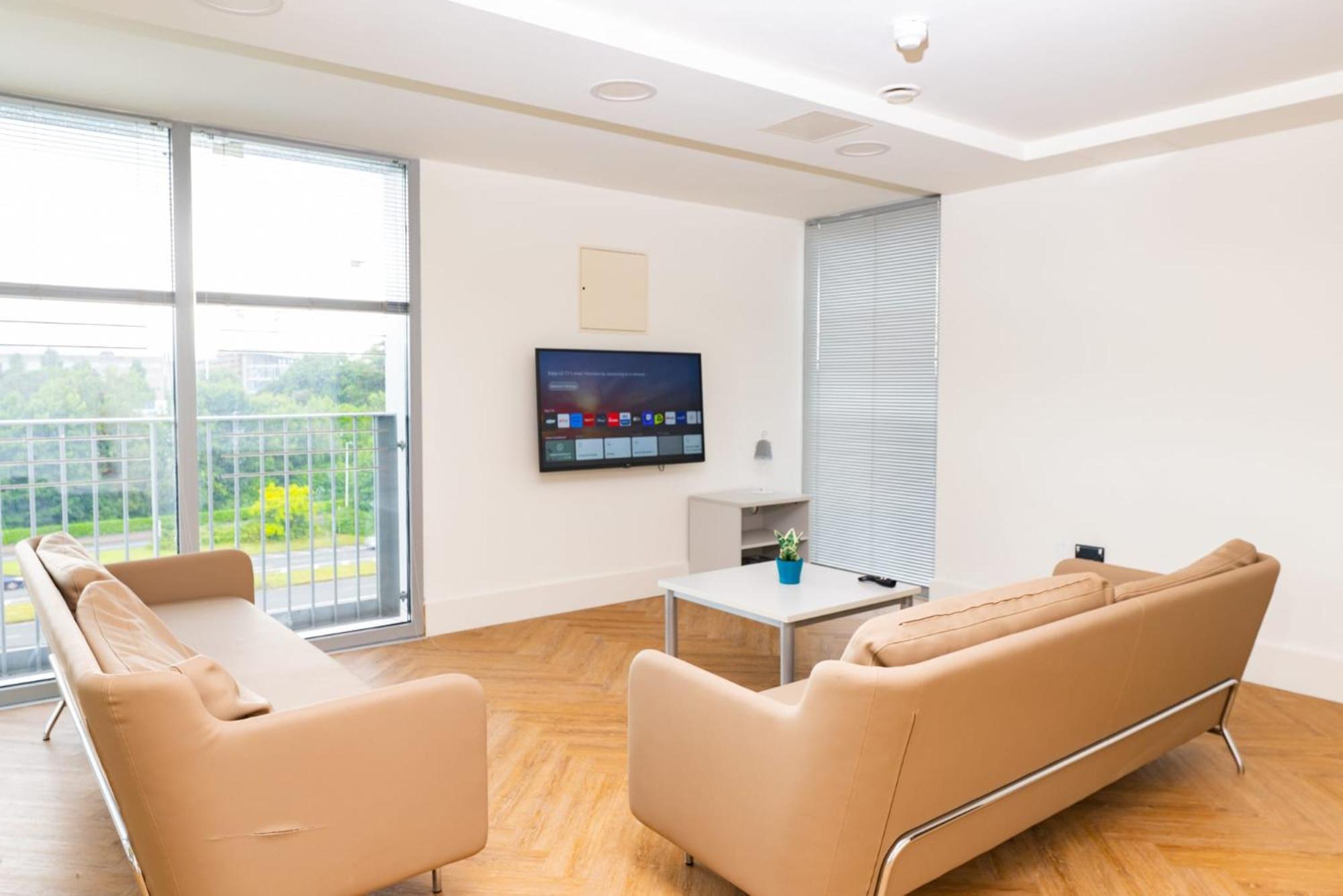 Refurbished Ensuite Rooms With Shared Kitchen At Montrose In Dublin Exterior foto